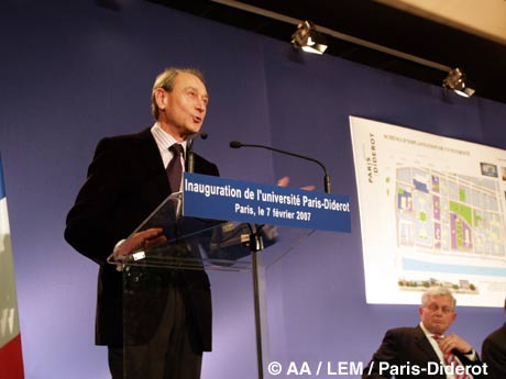 20070207 - Paris, France - Inauguration officielle du nouveau site de l'Université Paris-Diderot Paris 7 le mercredi 7 février 2007 -  A l'image Bertrand DELANO, Maire de Paris